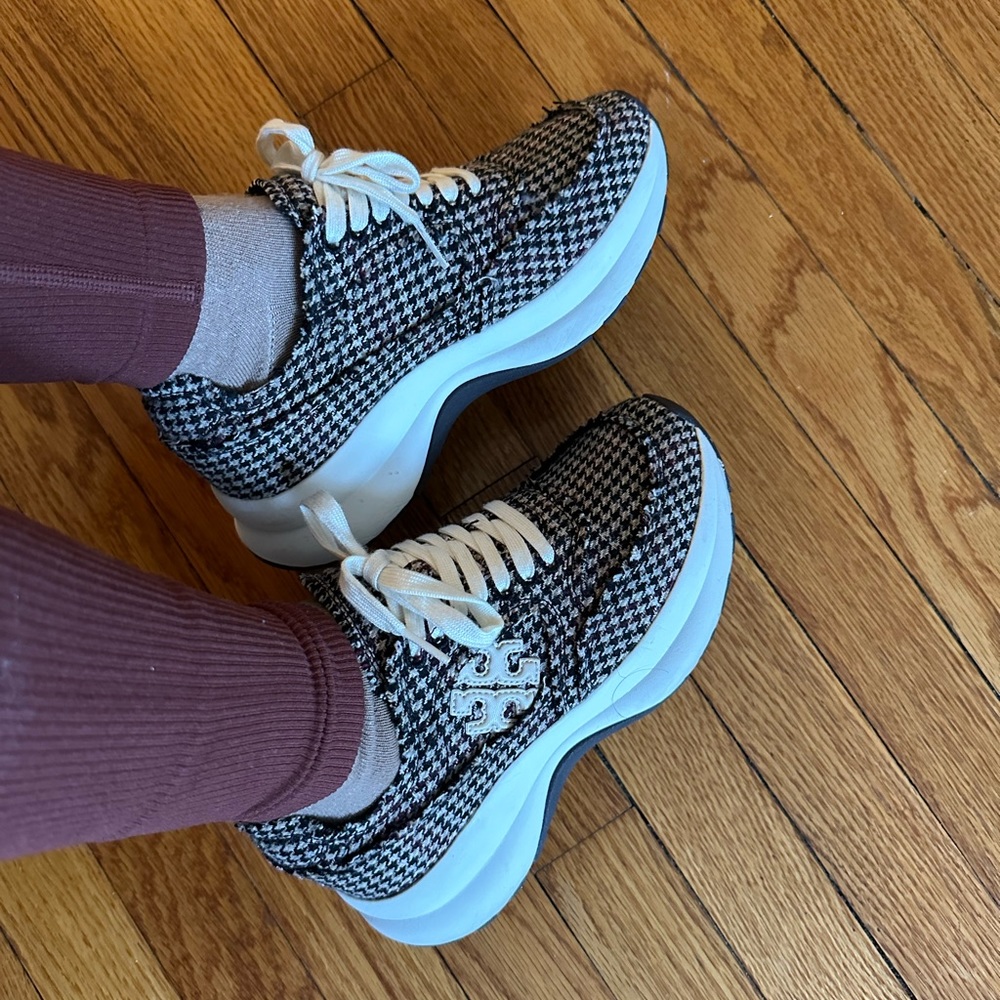 Stunning Houndstooth Pattern Tory Burch Women's G… - image 1